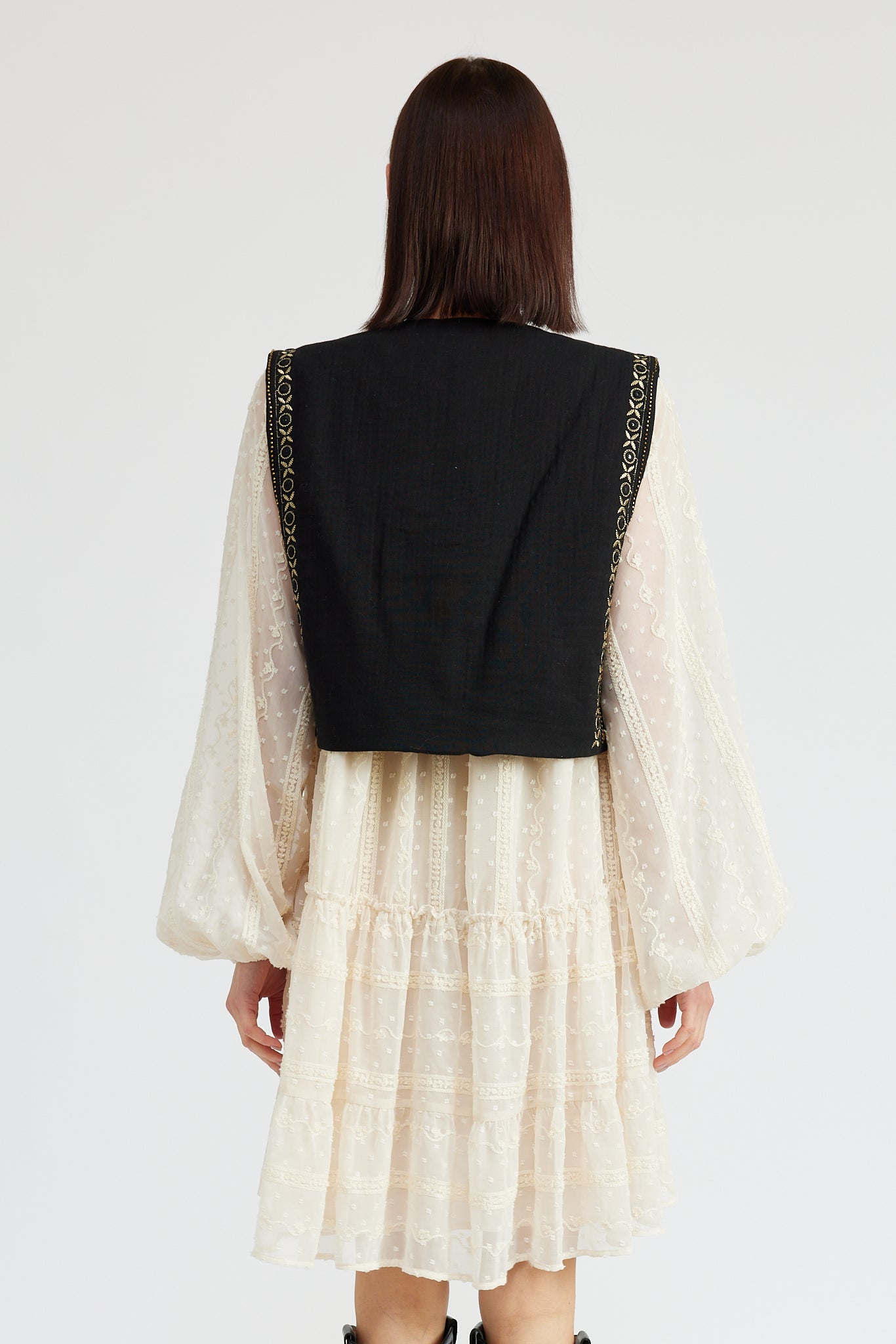 Yuliana Vest