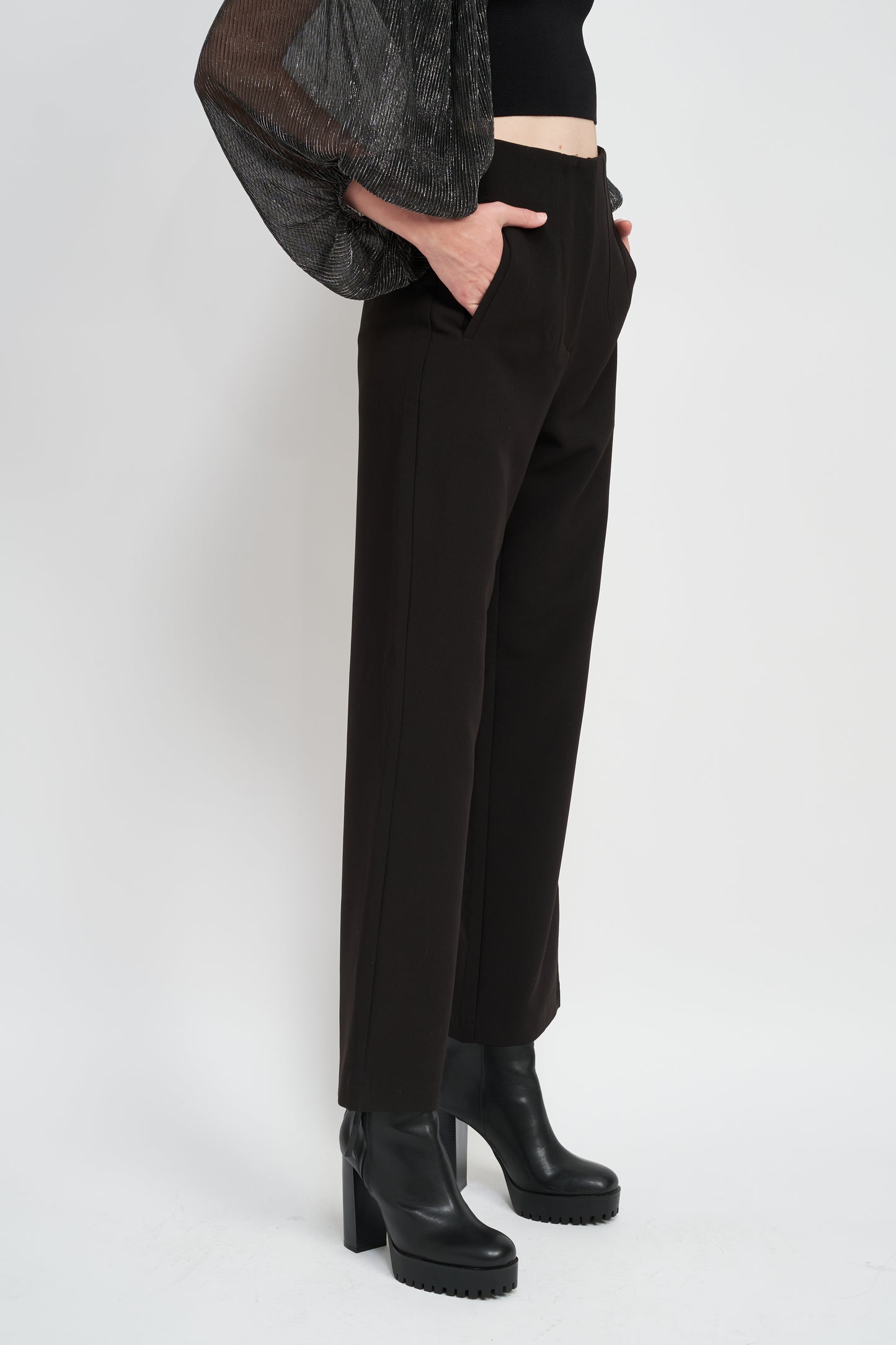 Della Straight Leg Pants