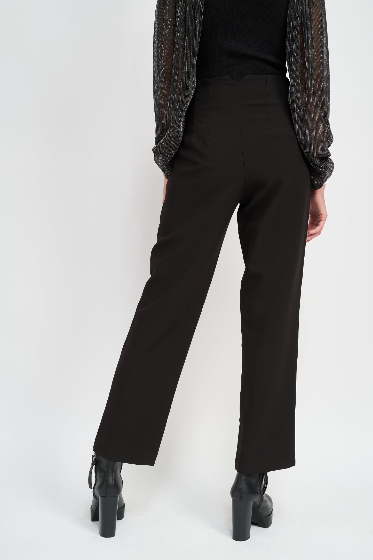 Della Straight Leg Pants